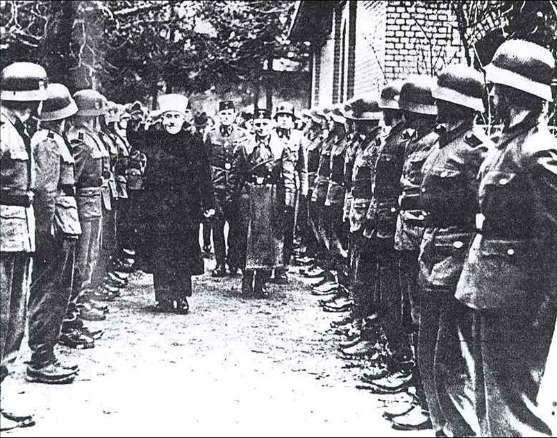 http://www.hirhome.com/israel/mufti_inspecting2.jpg